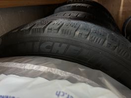 Set 4 Jantes VW avec pneus