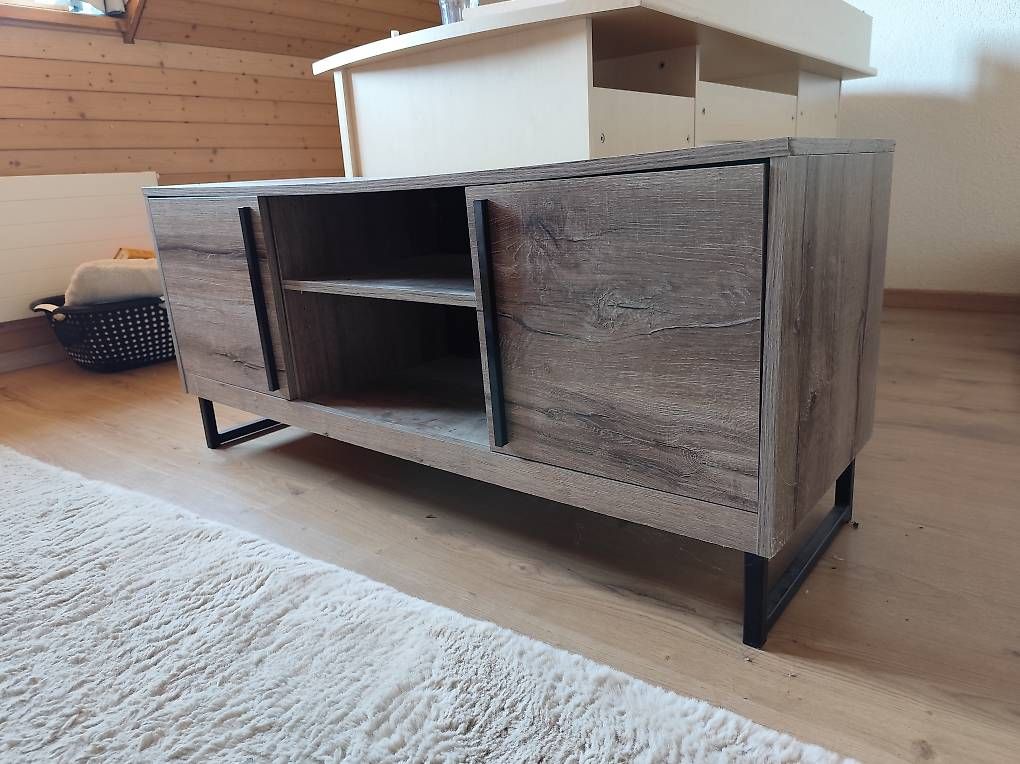 Cassettiere: Sideboard – Usato da Nussbaumen TG venduto da ver_6mmy