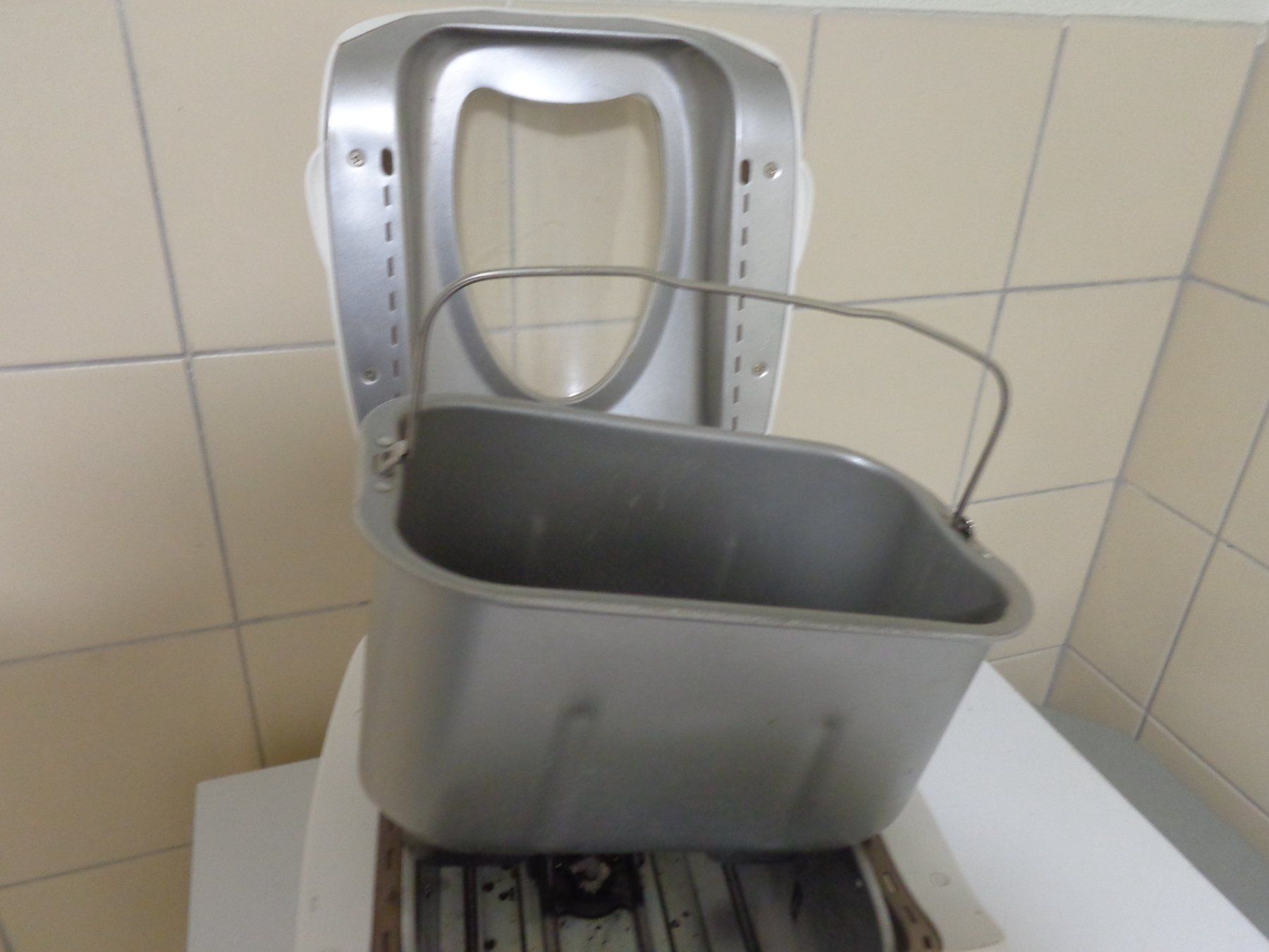 Elettrodomestici da cucina: Brotbackmaschine – Usato da Liestal venduto da Gecko16 4