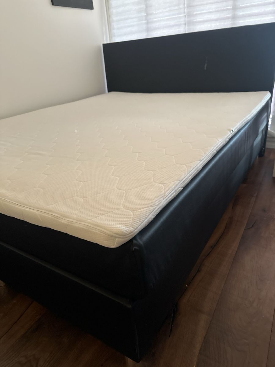 Letti: Boxspring Bett 160x200 cm schwarz gebraucht – Usato da Oberrohrdorf venduto da lar_f6dn 1