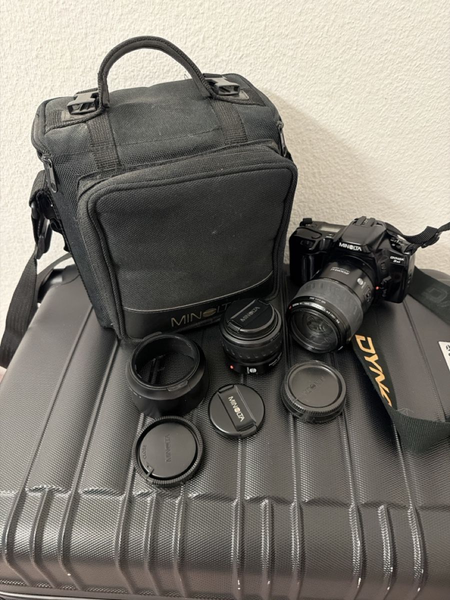 Minolta Fotocamera: Minolta Dynax 3xi Spiegelreflexkamera mit Objektiv Set – Usato da Meilen venduto da inanilus93