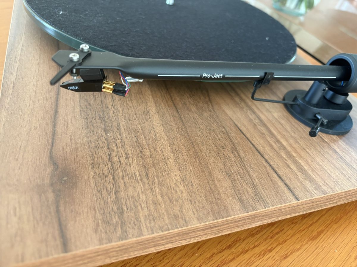 Pro-ject Plattenspieler: Pro-Ject T1 Phono SB Plattenspieler – Gebraucht aus Basel von maj_5hq9 2