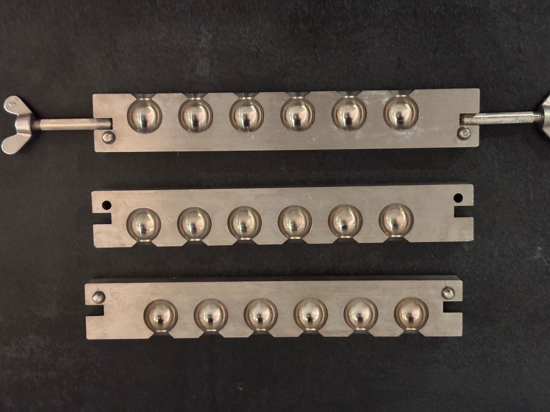 Tous les outils: Ovule Giessform 12Stk a 3g – D'occasion à Zürich par mbi_5bsz 1