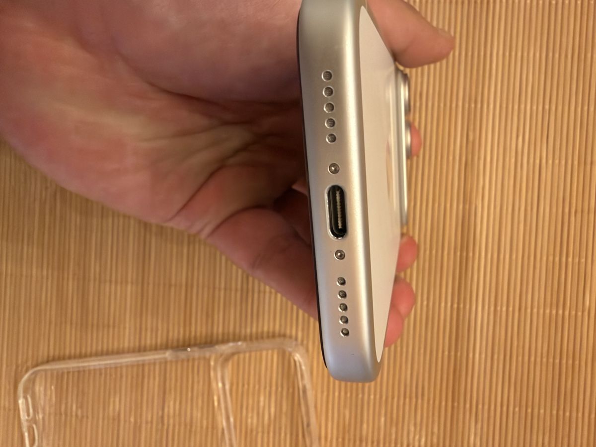 Apple Telefoni cellulari / Smartphones: iPhone 17 pro 256gb – Nuovo (secondo la descrizione) da Zürich venduto da Yoni_to 6