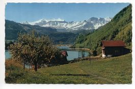 LUNGERN Frühling am Lungernsee