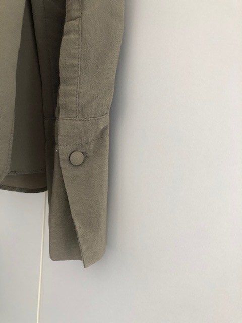 Blusen: Elegante Bluse, FFC, 40, 51% Seide, taupe – Gebraucht aus Hünenberg See von dustein 3
