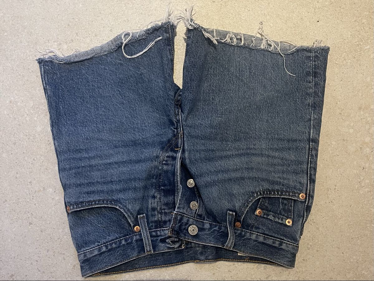 Levi's Jeans: Levi's Denim short 501 W24 – Usato da Cousset venduto da Flo.gumy 1