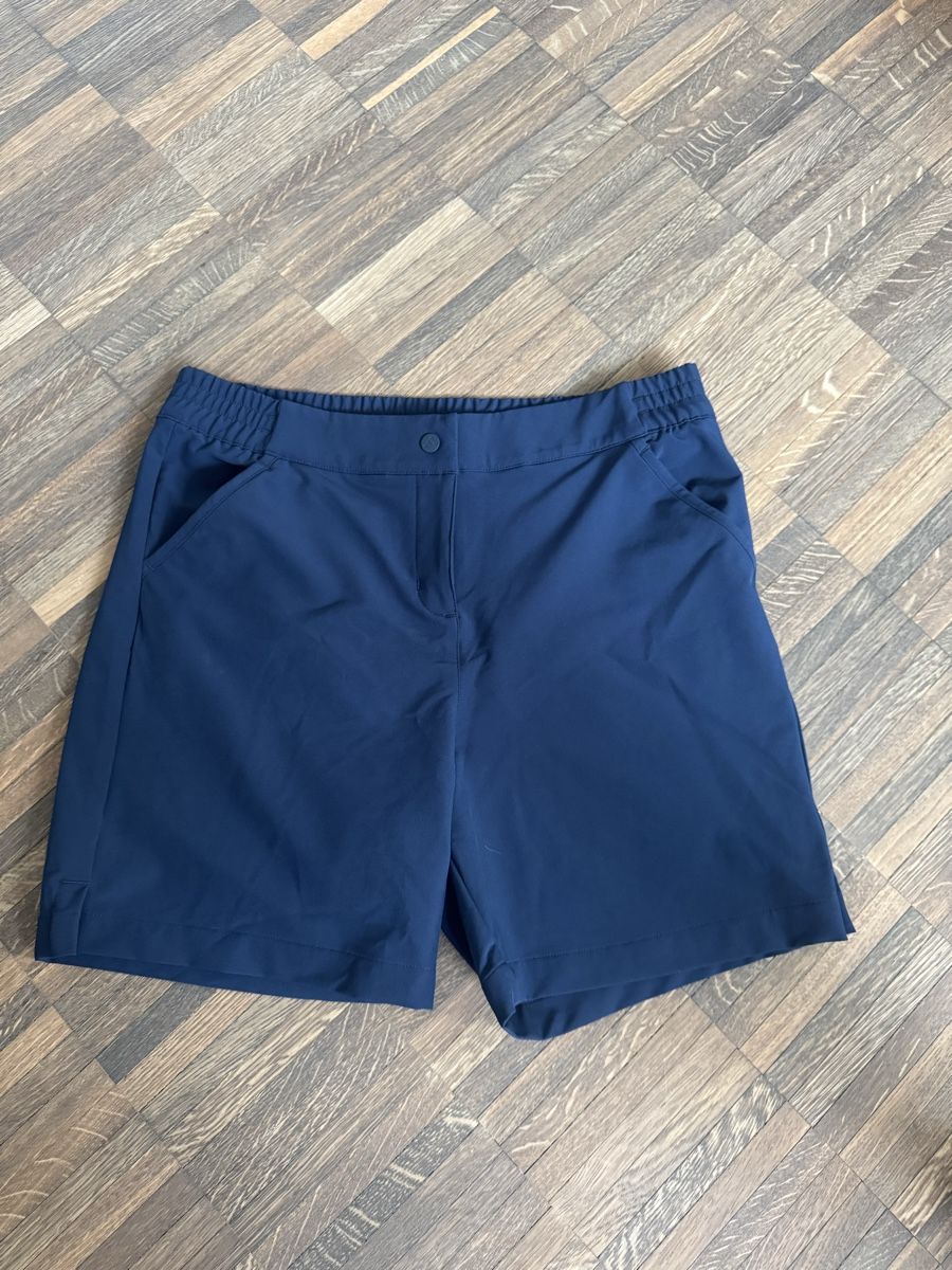 Adidas Pantaloni: Golfshorts Adidas – Usato da Malans GR venduto da gigaduo