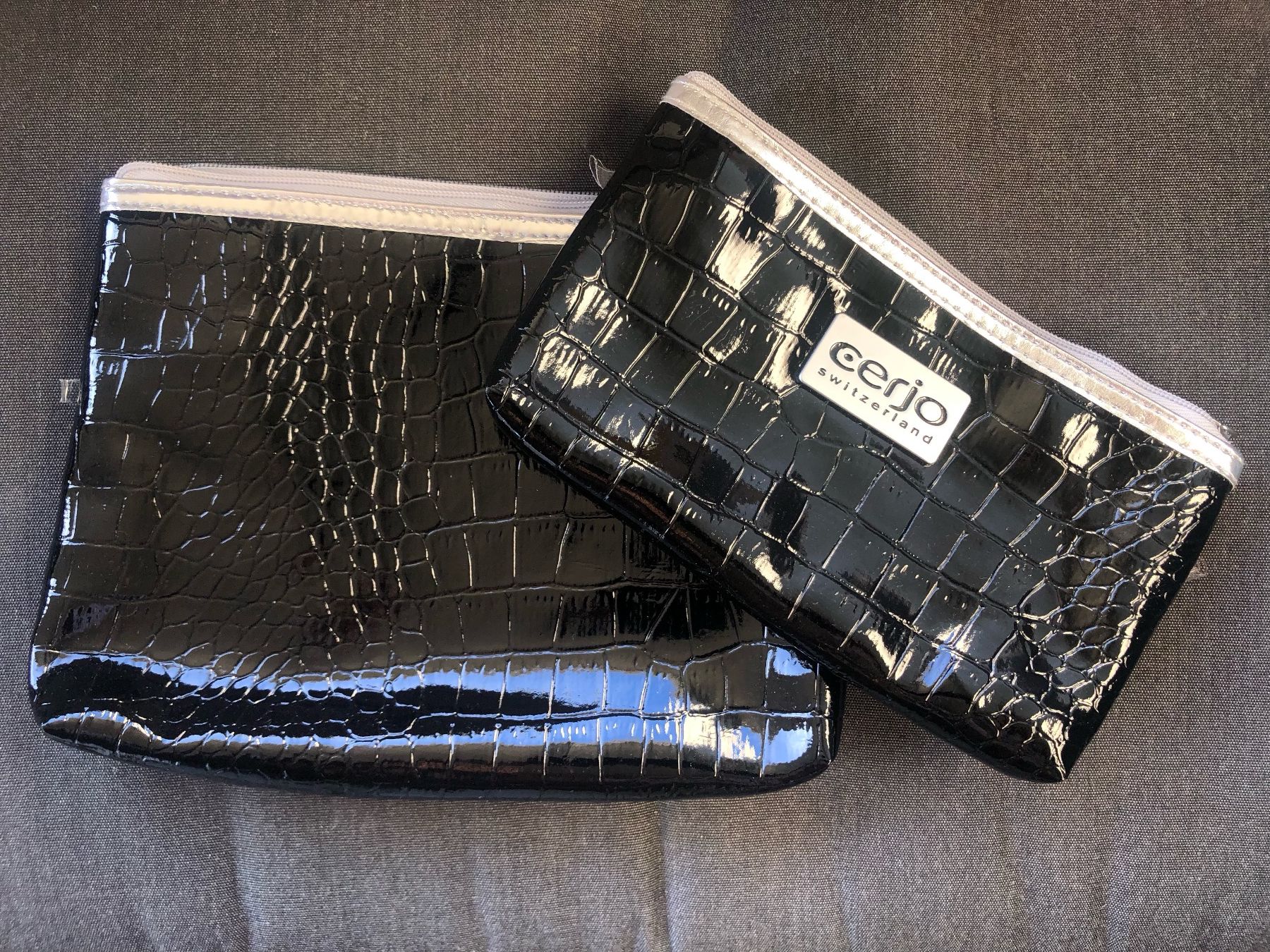 Kosmetikkoffer: Etui CERJO – Neu (gemäss Beschreibung) aus Zürich von vl_ad
