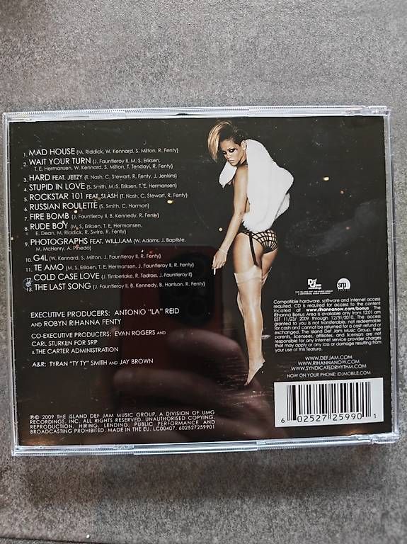 CD: CD Album Rihanna - Rated R – Usato da Winterthur venduto da Fabian2707