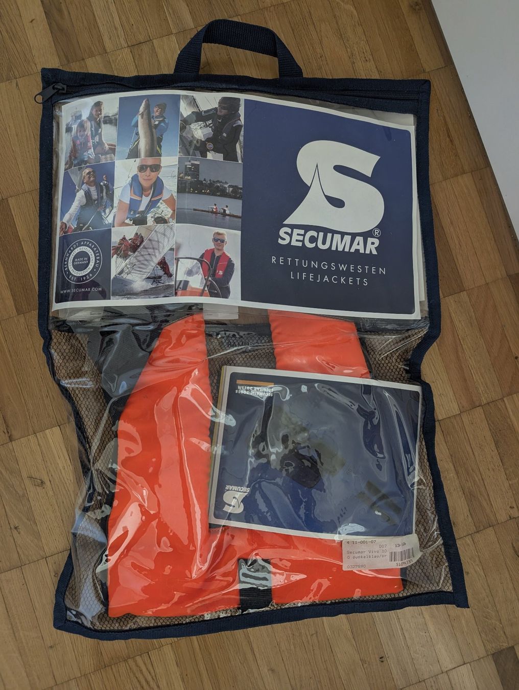 Gilets de sauvetage: Schwimmweste / Rettungsweste – D'occasion à Meilen par mar_6rl5