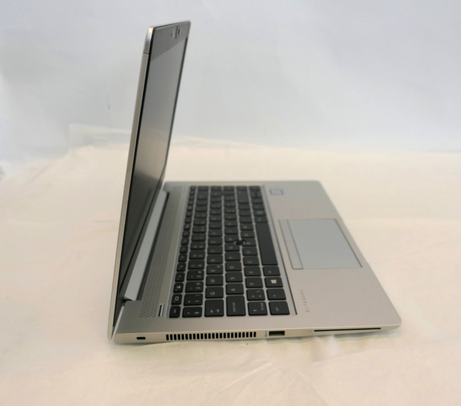 Hewlett Packard Notebook: HP ELITE BOOK 840 G5 – Usato da Münchenstein venduto da VSPBL-Verkauf 2