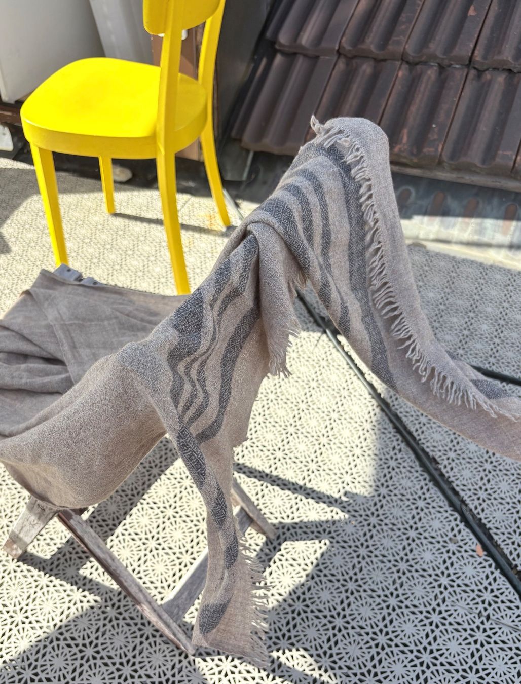 Hartford Foulard & Sciarpe: Hartford Kashmere Schal – Usato da Wald ZH venduto da iLotte 3