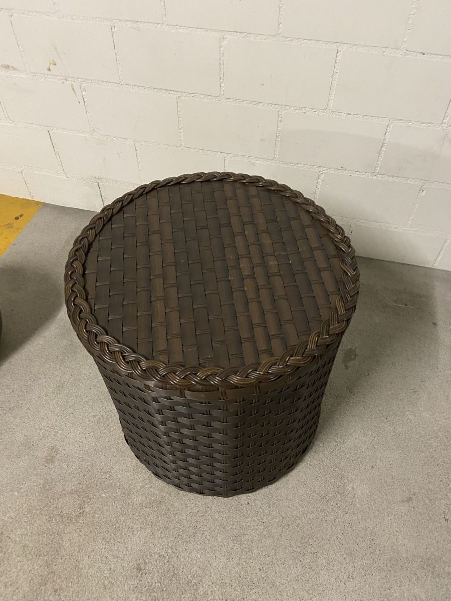 Tische: Rattan Gartentisch – Gebraucht aus Zürich von ragusa45 1