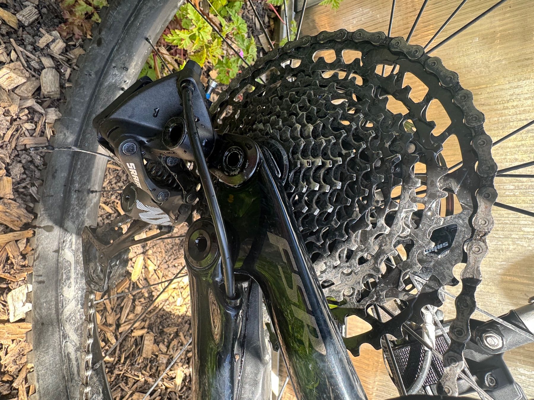 Specialized Velos: E Mountainbike Specialized Levo Carbon Compact – Gebraucht aus Brugg AG von  8