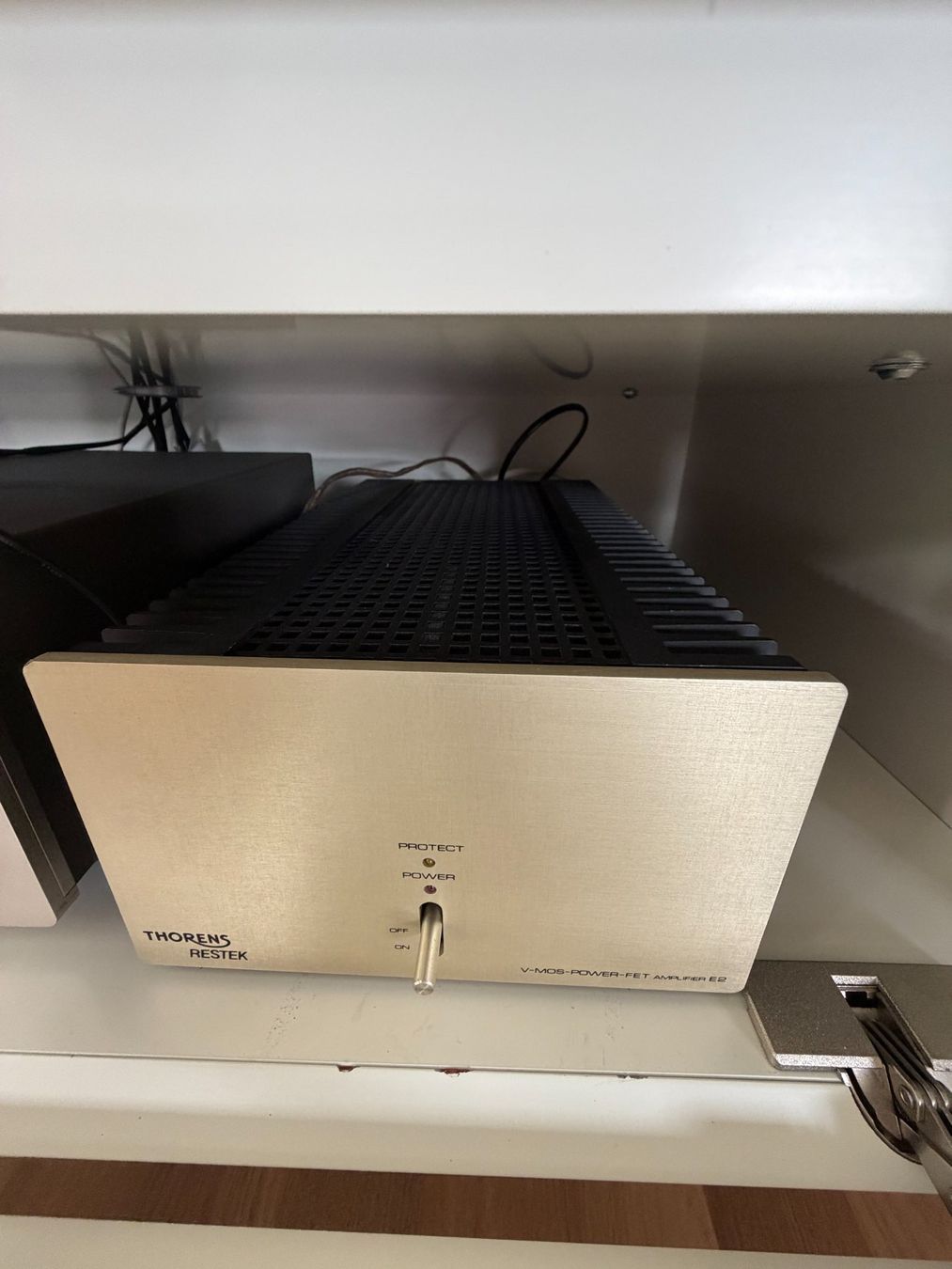 Verstärker: Zwei Restek / Thorens Monoendstufen E2 – Gebraucht aus Horgen von hok_jsl2 2