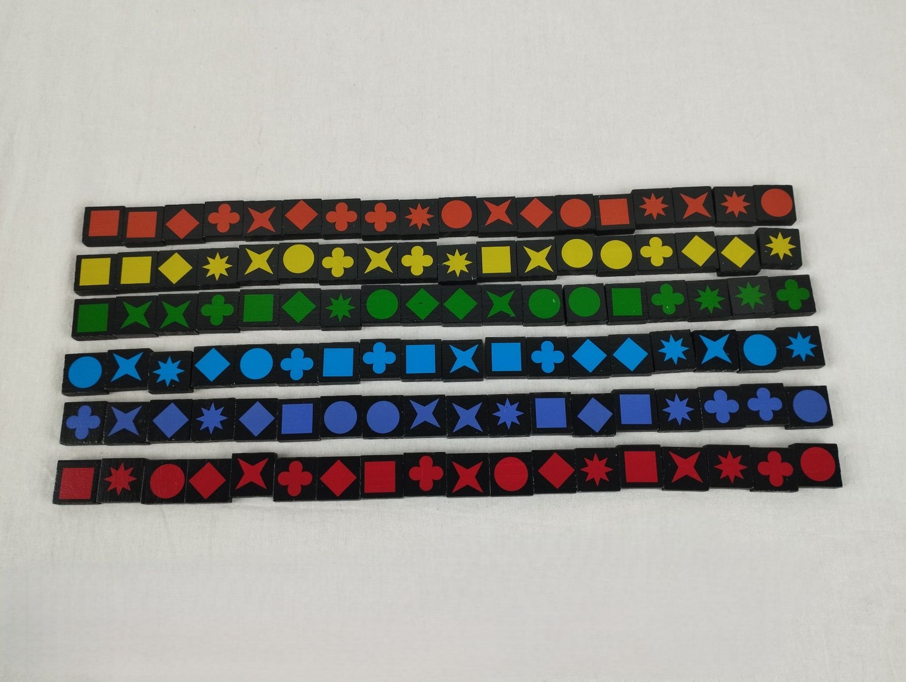 Giochi: SCHMIDT Qwirkle Travel – Usato da Schübelbach venduto da Restwert_Schubelbach 2