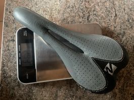 Occ velo Sattel 246 gr.