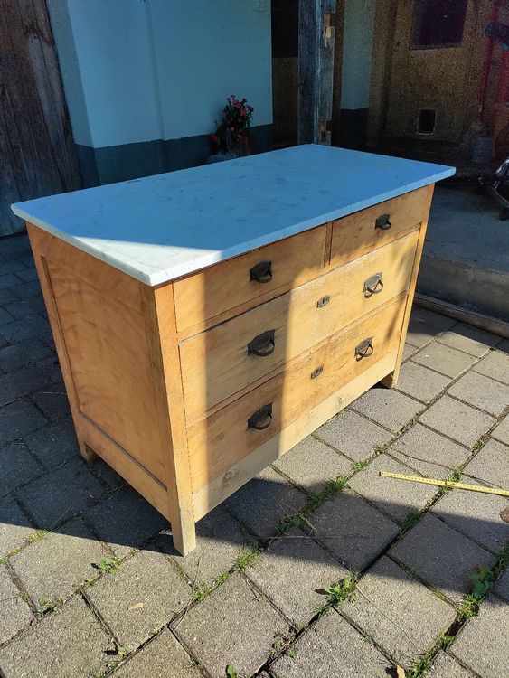 Vintage Kommode mit Marmorplatte (Gebraucht) in Fideris für CHF 1 – nur ...