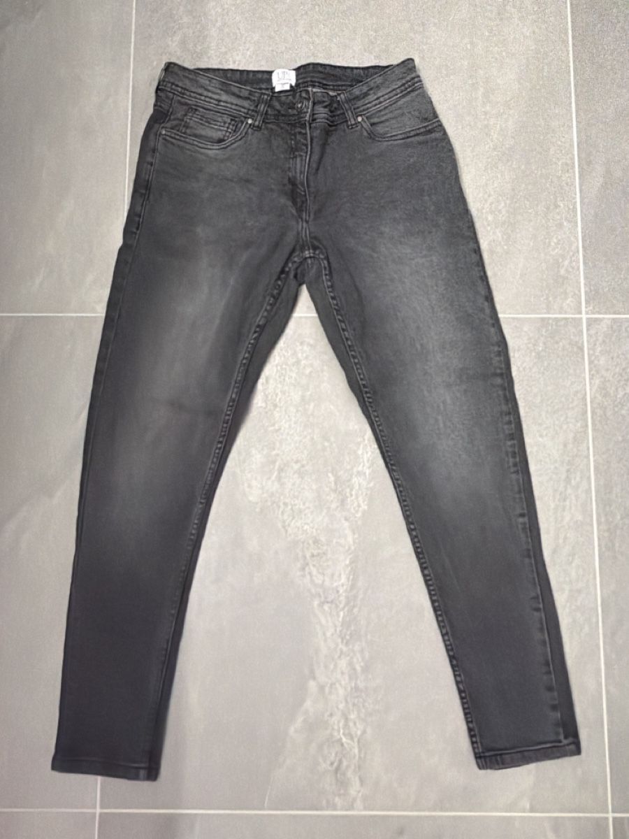 Jeans: Jeans – D'occasion à Fraubrunnen par amm_7kp6
