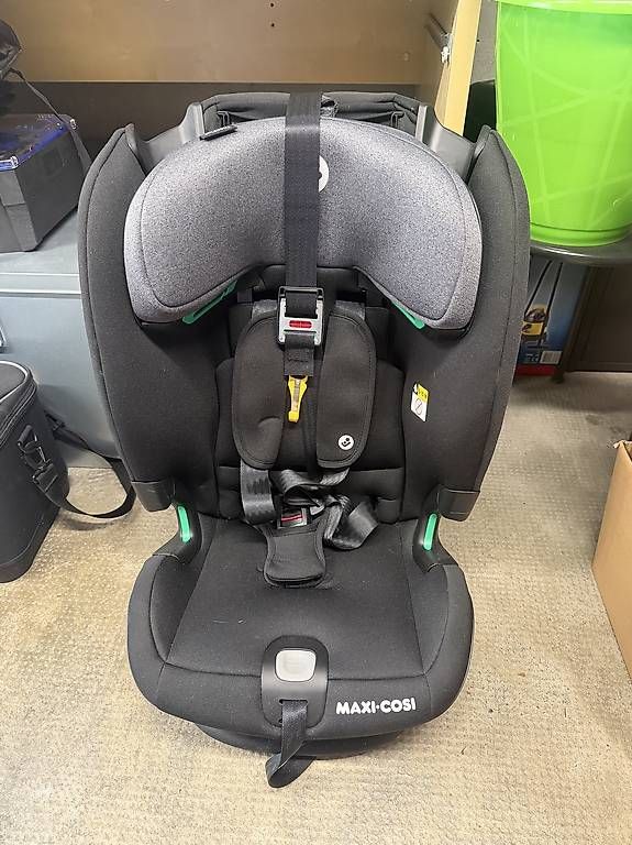 Seggiolini per auto: Maxi-cosi titan Plus i-size – Usato da Pully venduto da karinos1526 2