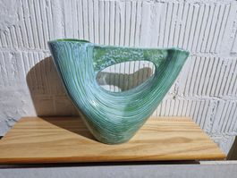 Accolay Vase