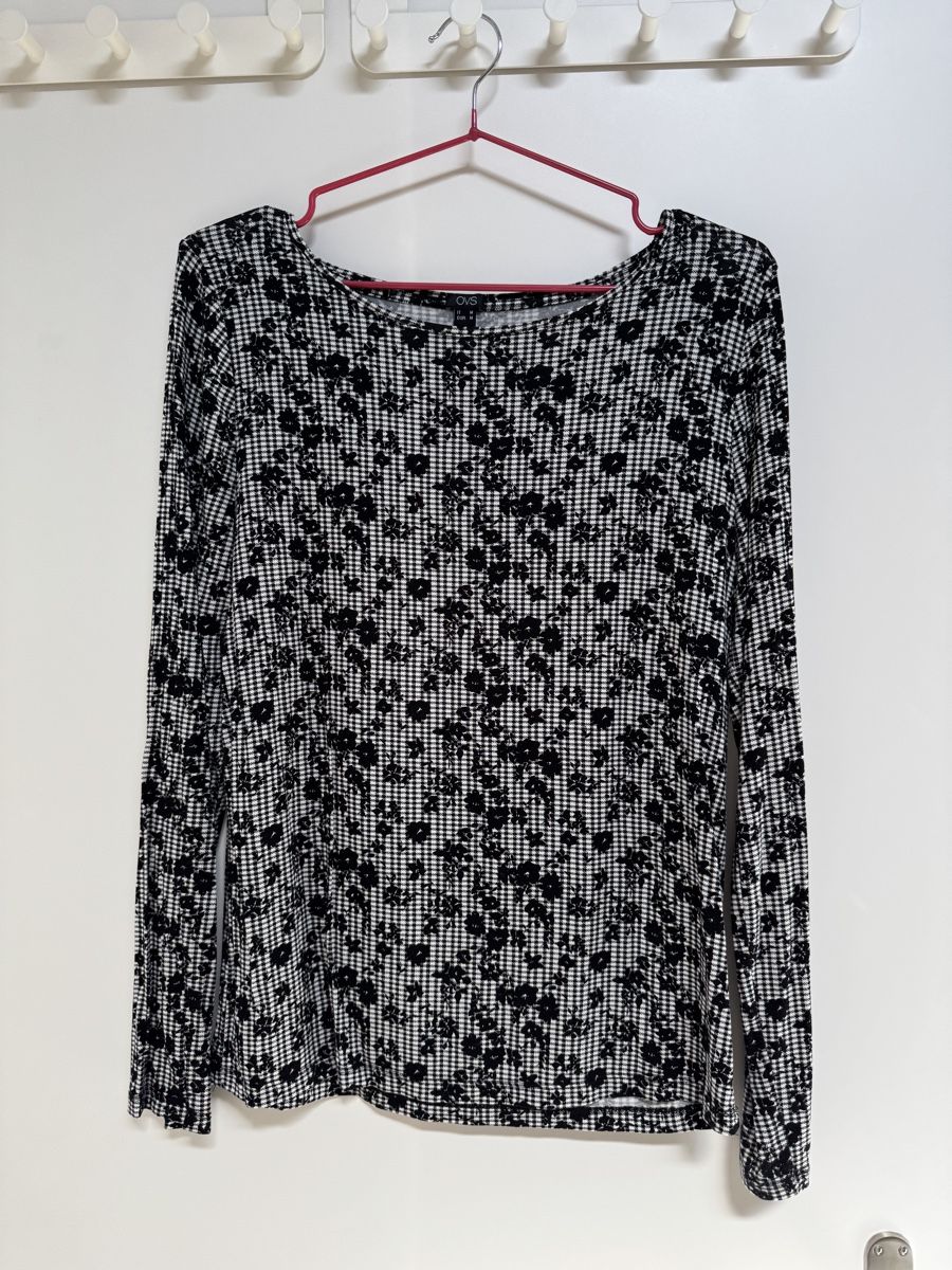 Camicette: Bluse mit Blumen – Nuovo (secondo la descrizione) da Aesch BL venduto da comven