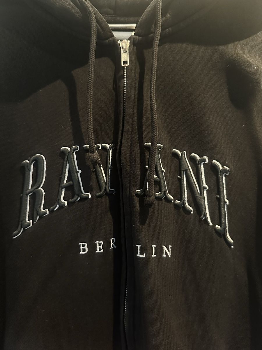 Maglioni & Felpe: Ravani Hoodie – Usato da Birmensdorf ZH venduto da gradagram 2