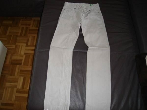 Benetton Pantaloni: BW-Sommer-Hose / Gr:150 / 10-11J. – Usato da Horw venduto da Benny017