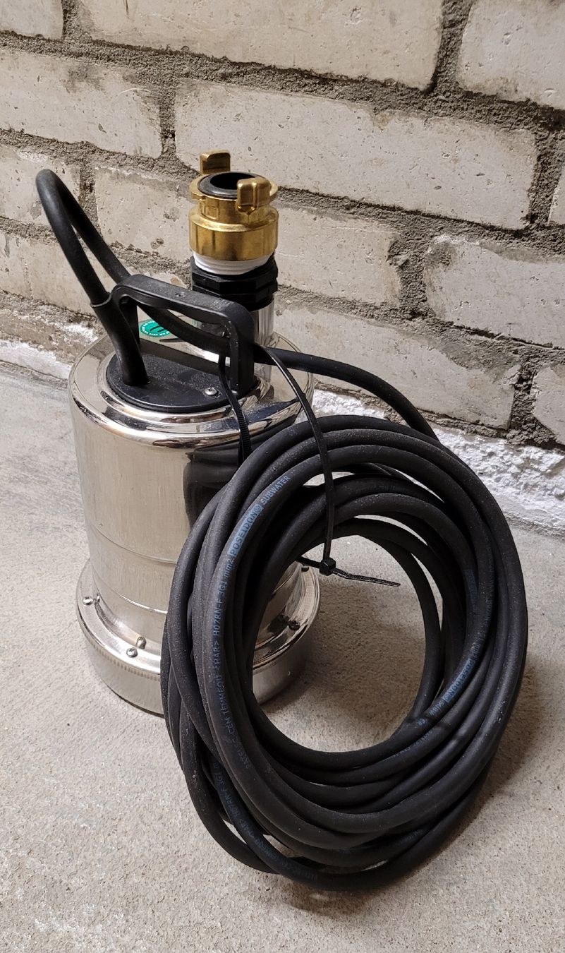 Pompe & Parti di ricambio: Wasserpumpe – Usato da Krauchthal venduto da kuese85