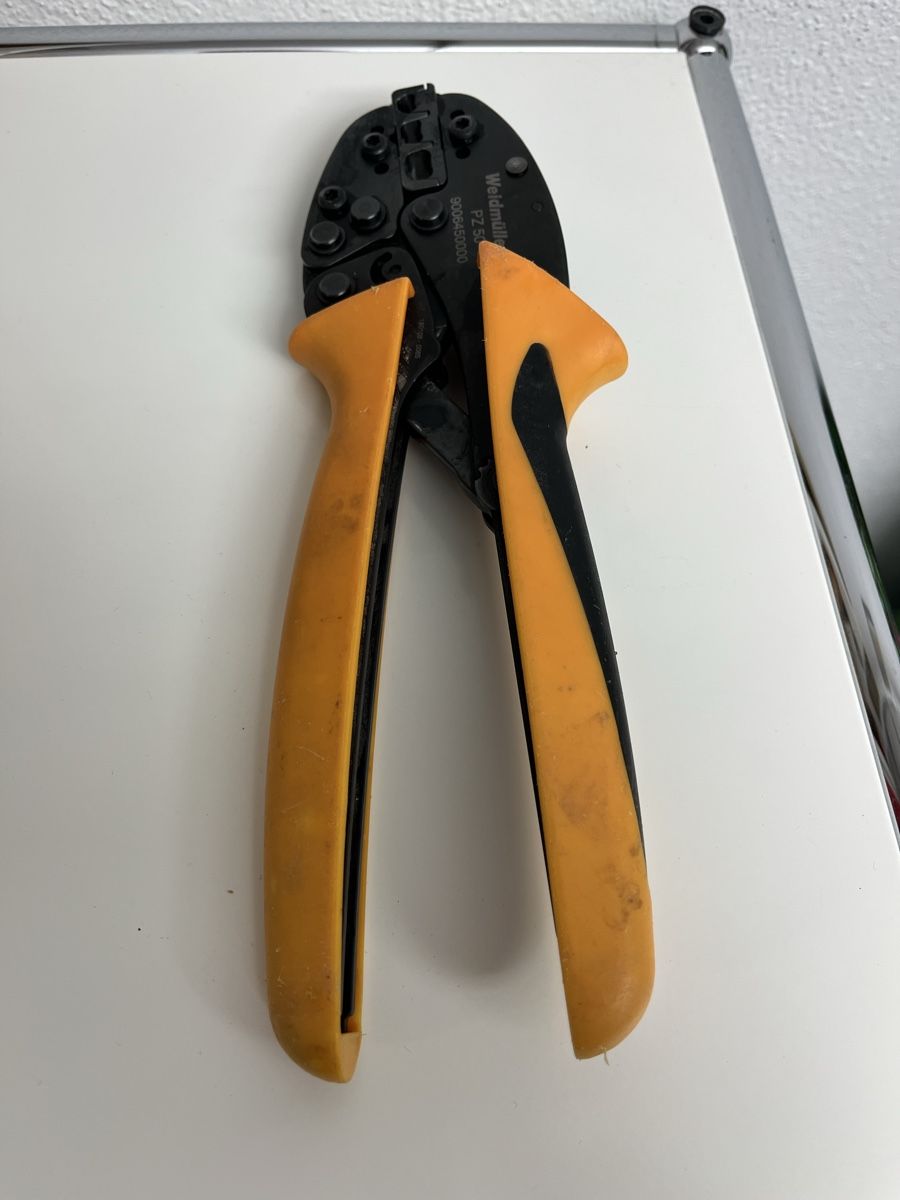 Tutti gli attrezzi: Weidmüller PZ50 Kabel Schuhpresszange  – Usato da Neerach venduto da fuz_8d7l