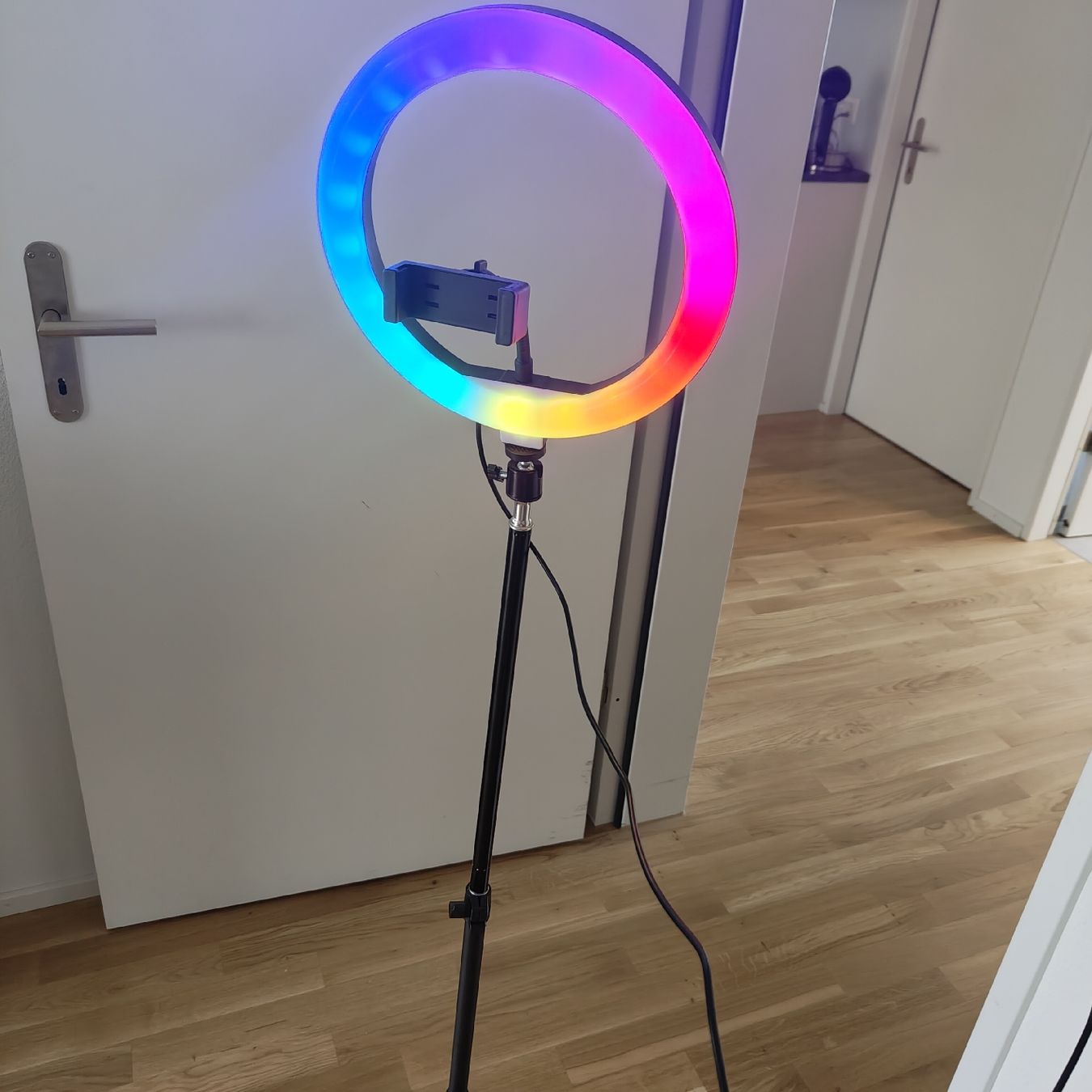Lampen: Ring Light with RGB and Stand USB powered  – Neu (gemäss Beschreibung) aus Dietikon von jin_hbq2 1