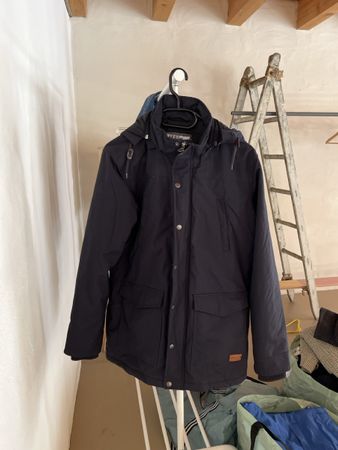 Dicke Winterjacke Yes or No Gr. M