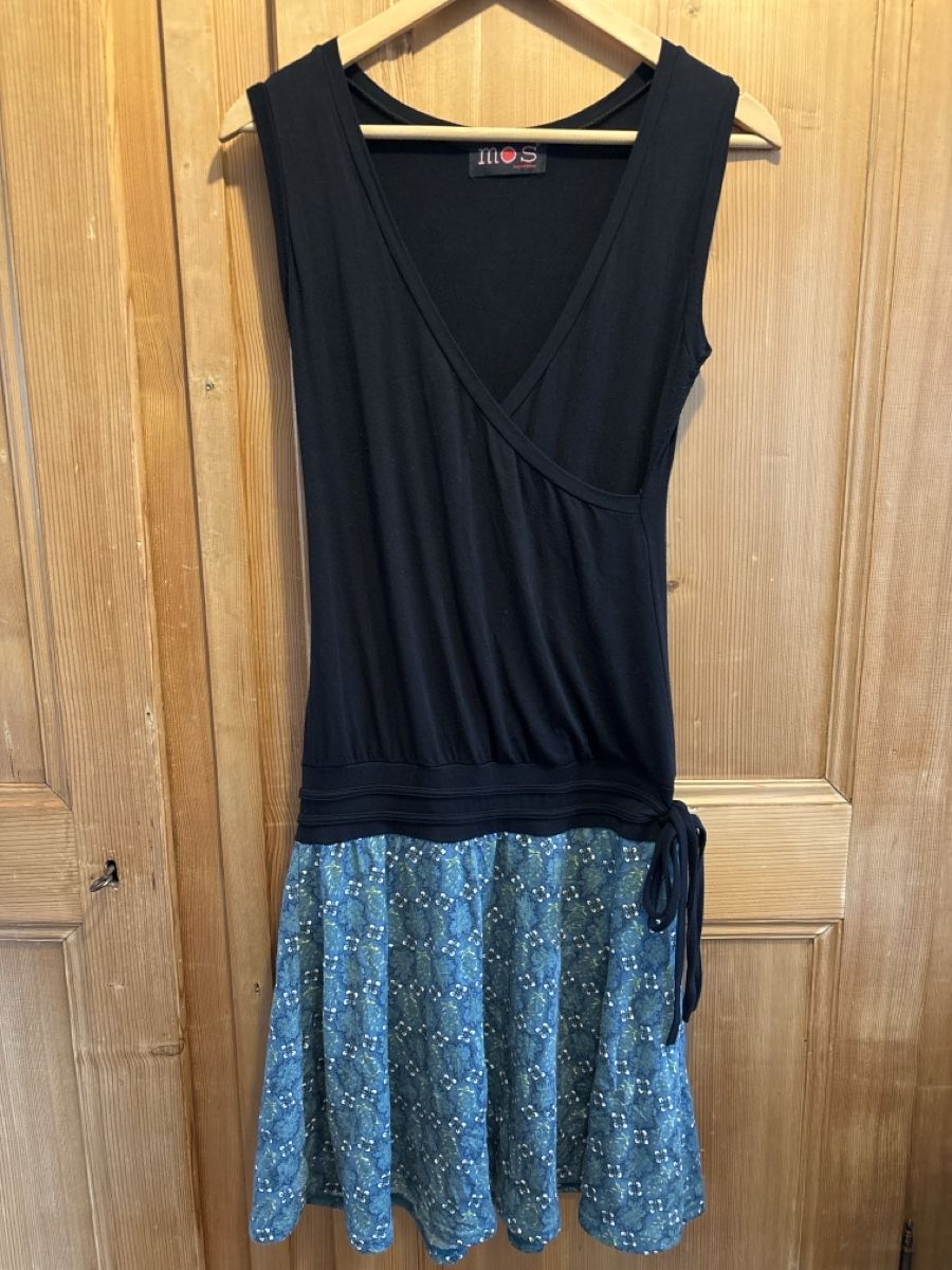 Vestiti: MOS Barcelona Robe M – Usato da Arbaz venduto da nin_zqc6