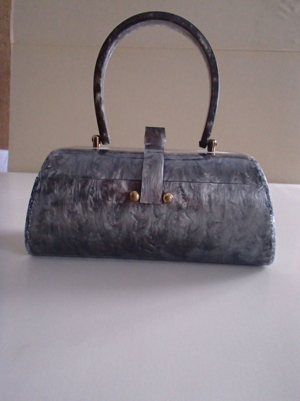 Taschen für Damen: Vintage silbrige Bakelit FLORIDA Tasche – Gebraucht aus Schöfflisdorf von pullux 6