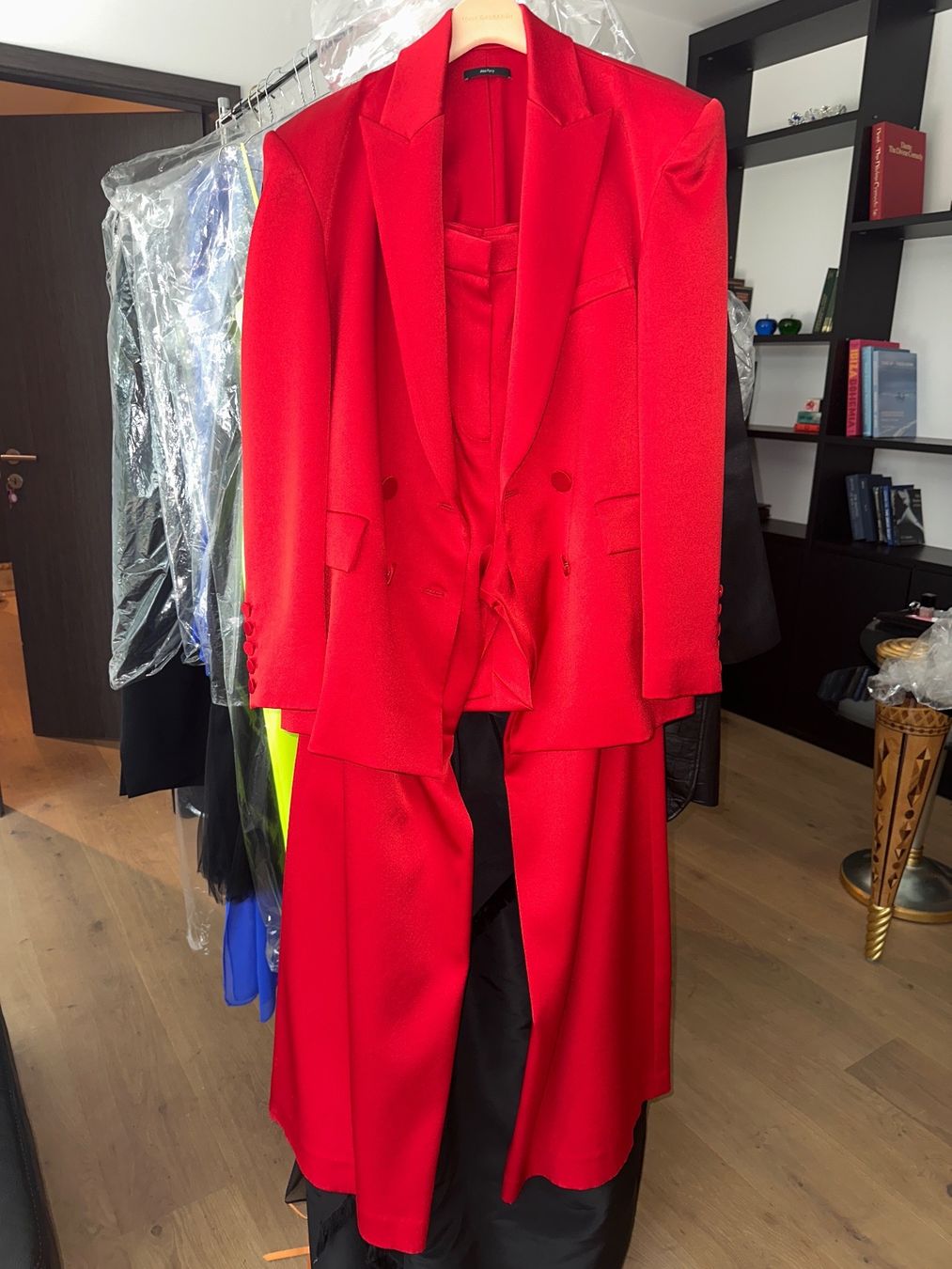 Completi & Tailleur: Alex Perry oversized  suit  / female – Nuovo (secondo la descrizione) da Genève venduto da val_rp9x 1