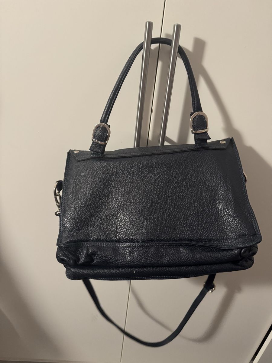 Borse da donna: Borsa blu modello postina  – Usato da Maggia venduto da Violettra 2