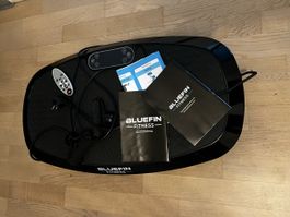 Vibrationsplatte Bluefin Fitness 3D mit Zubehör schwarz