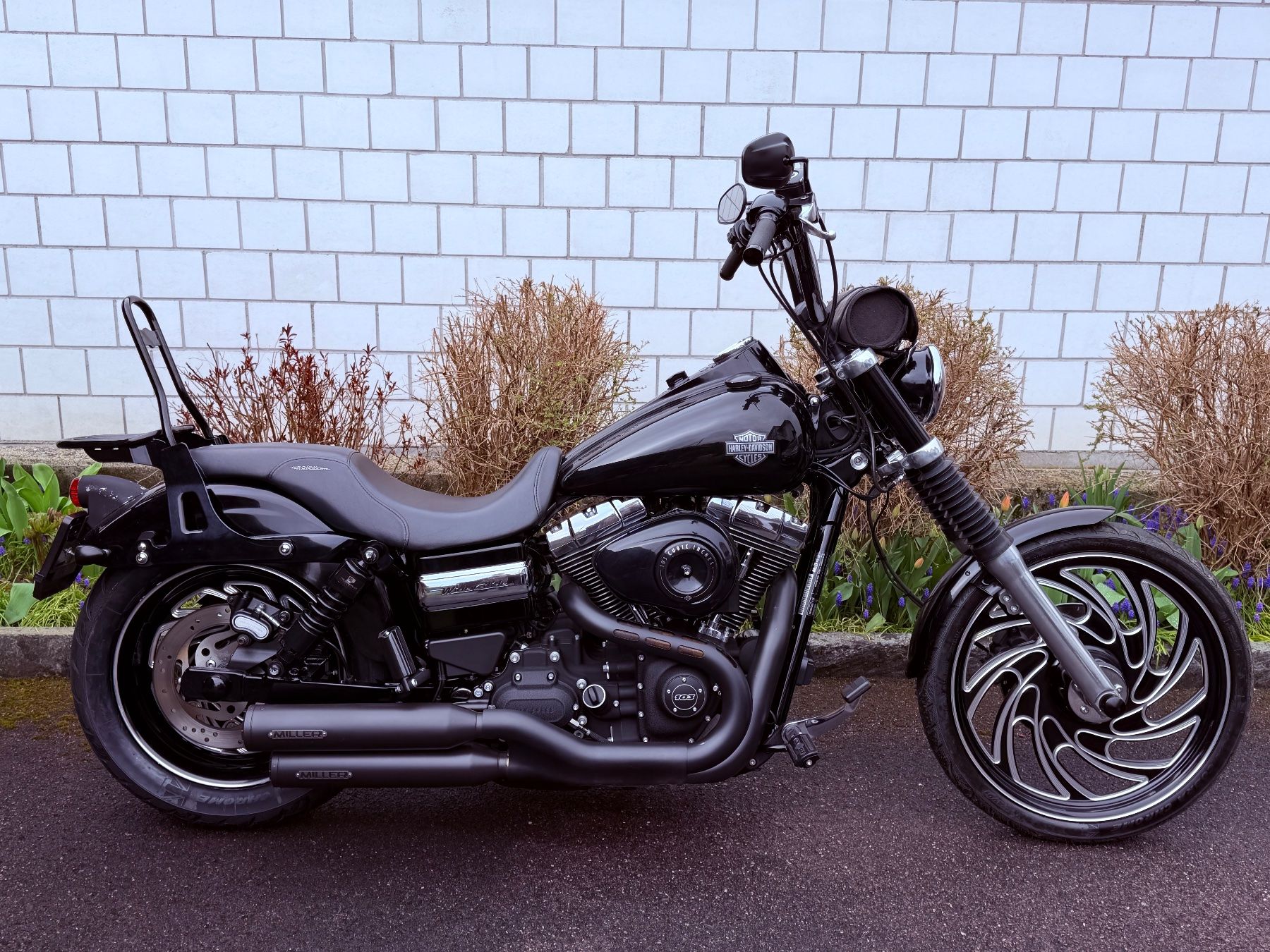 Harley-Davidson Chopper: Harley-Davidson FXDWX 103 – Usato da courrendlin venduto da ech_9cb8 2