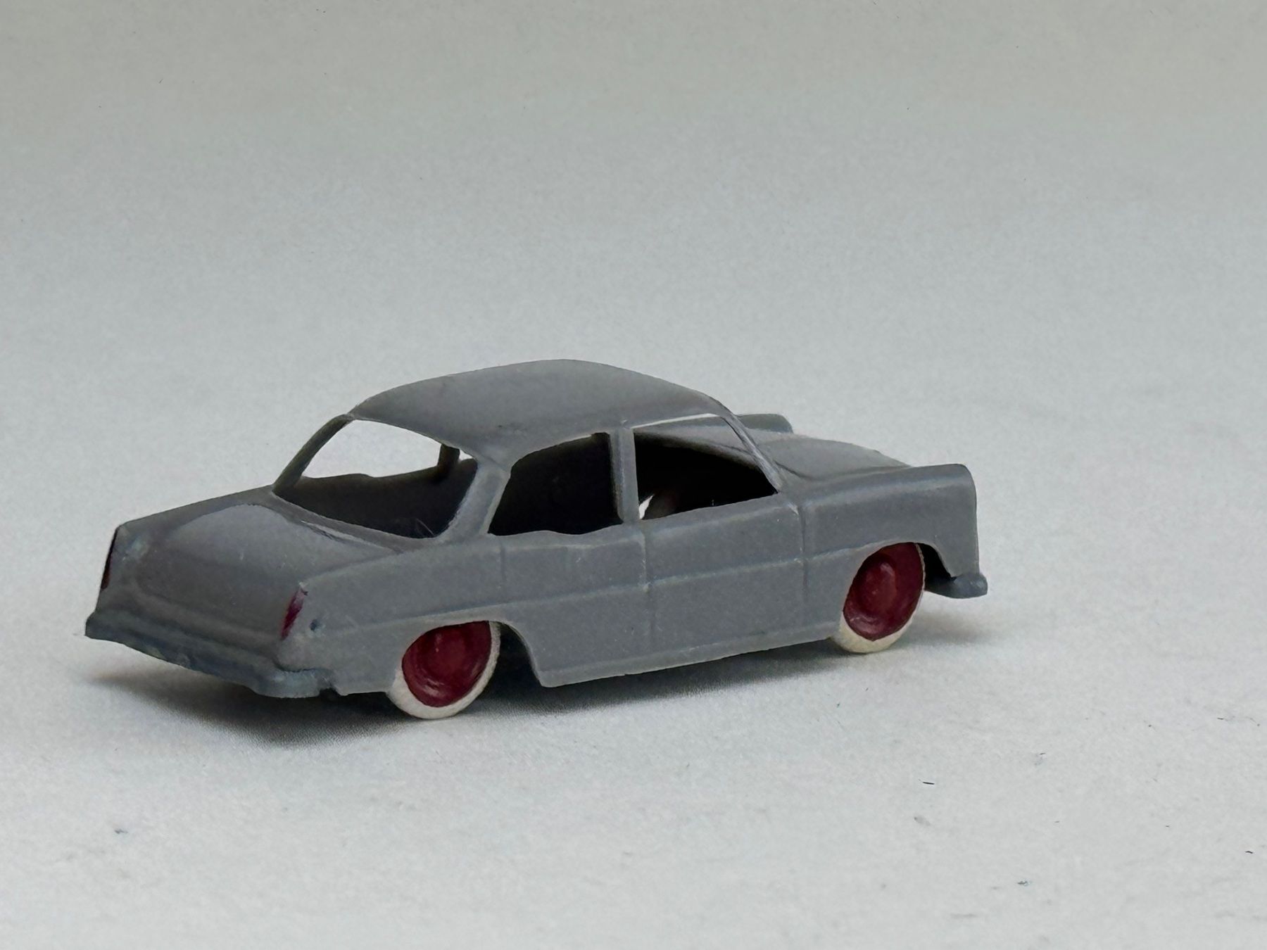 Peugeot Modellini d'auto: GB5- Jouef Simca Arianne grau – Usato da Elm venduto da Wikmtz 1