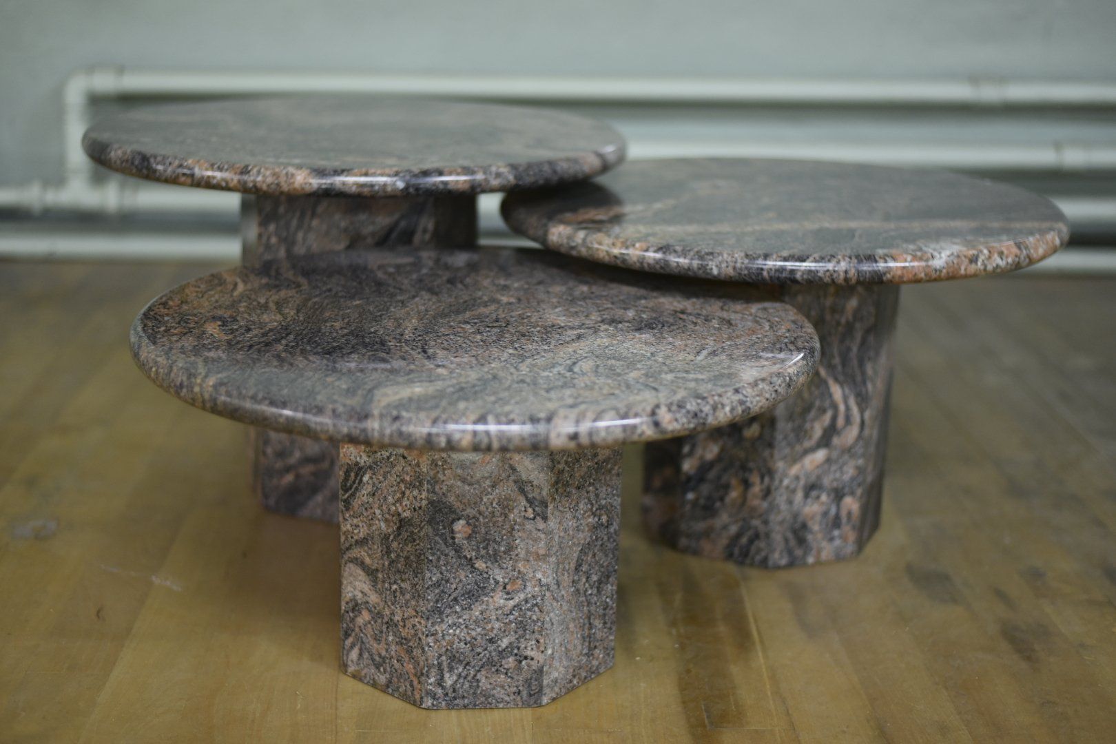 Tavoli: Couchtische aus Granit – Usato da Lichtensteig venduto da UsedIN 6