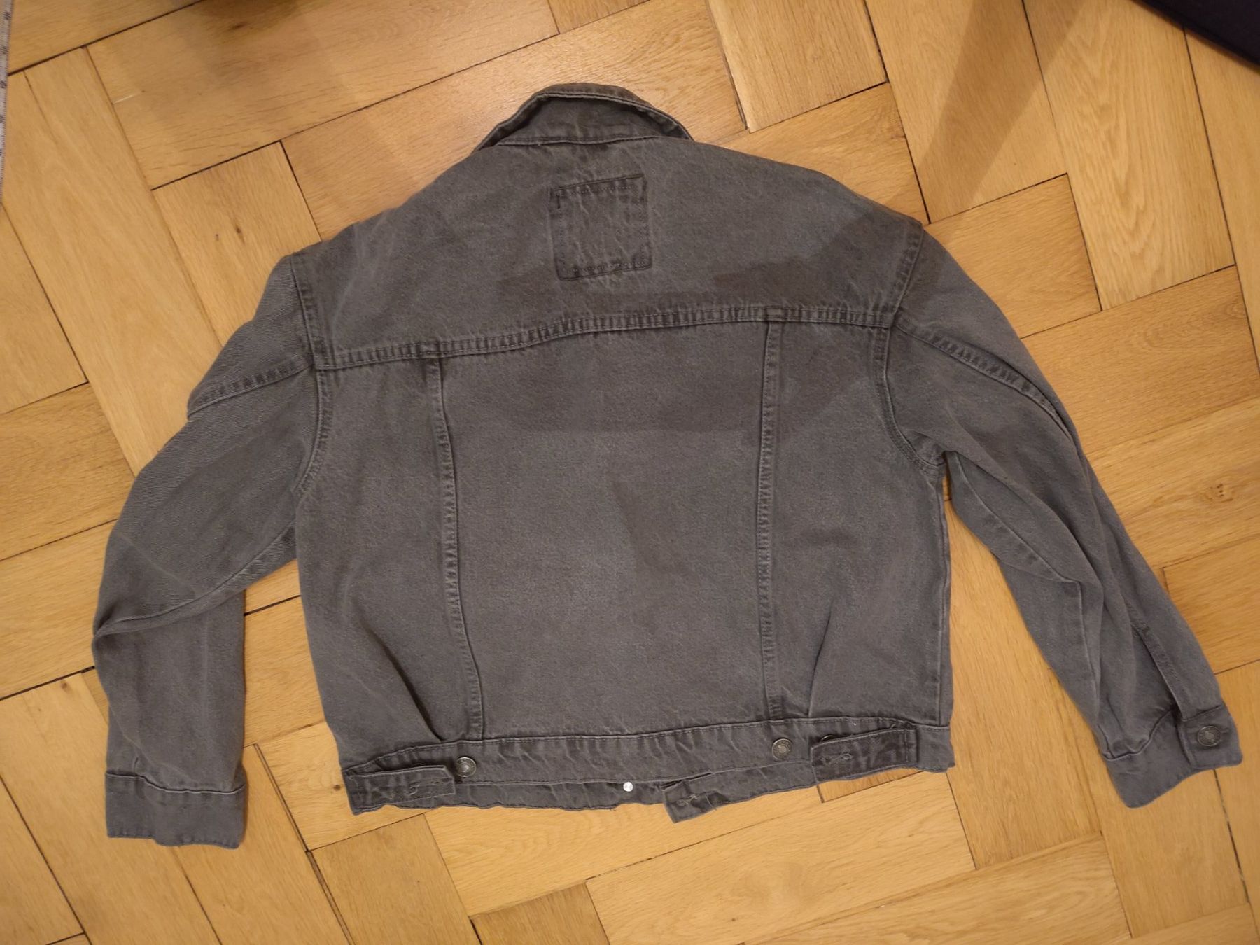Vestes: Jeansjacke – D'occasion à Bern par Linii 1