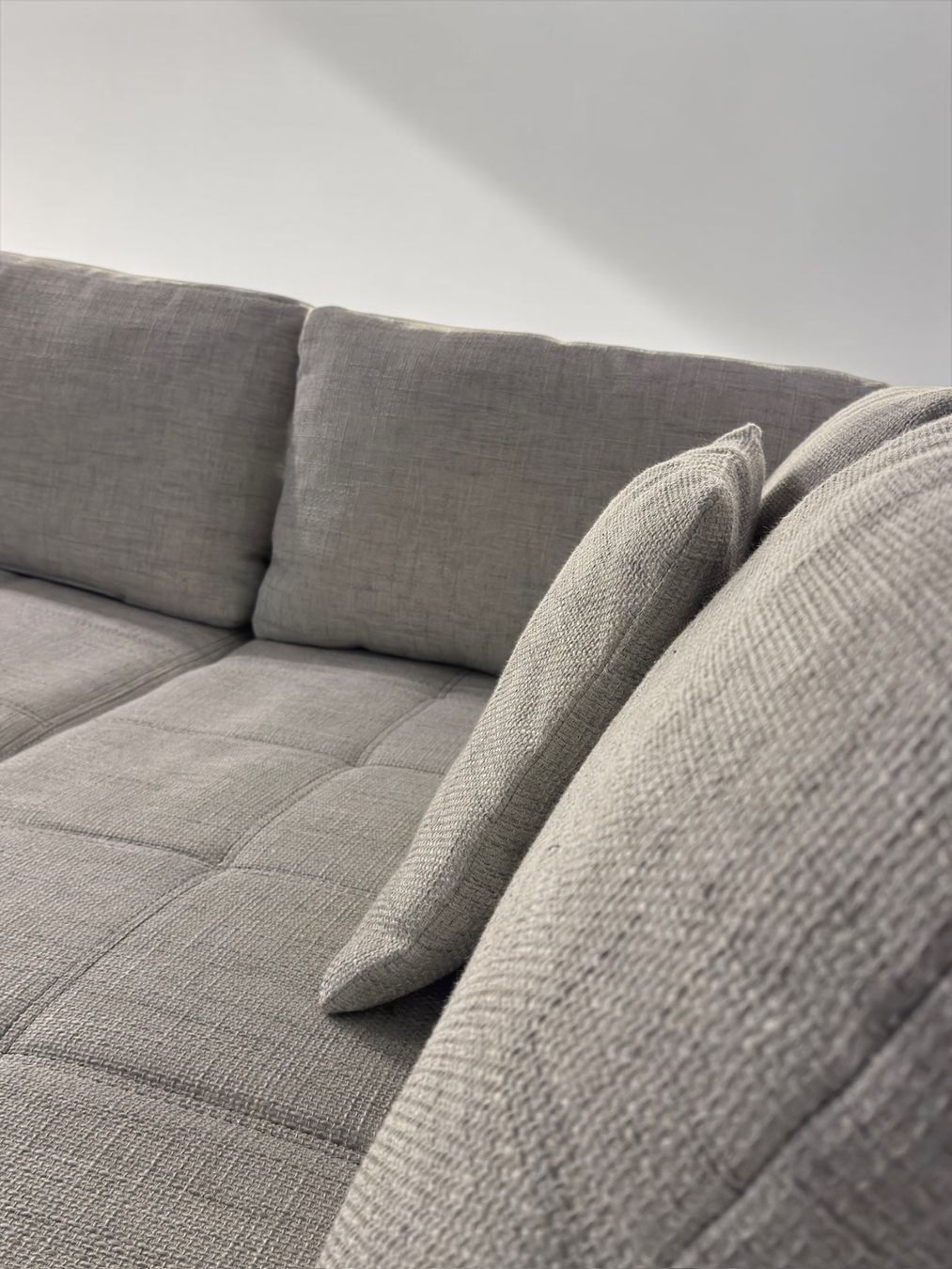 Sofas: Ecksofa Hellgrau mit BettFunktion – Gebraucht aus Fehraltorf von Sofalab.swiss 4