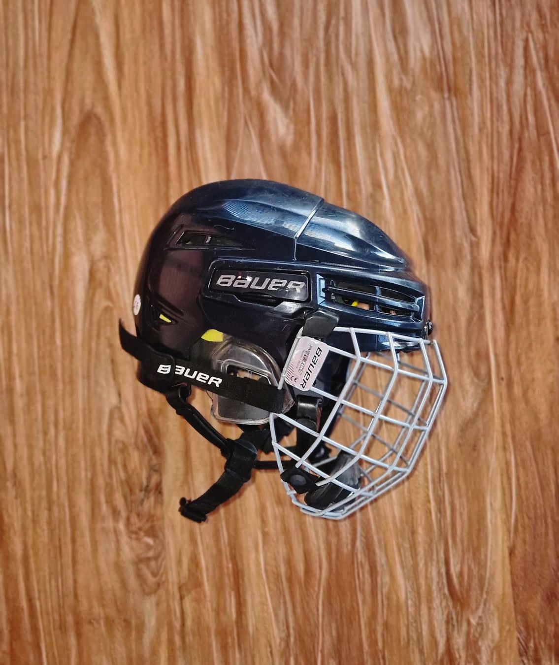 Bauer Caschi: Bauer fm re-akt 100 yth hokey helm – Usato da Arconciel venduto da zurkindm 1