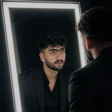 Profile image of far_p8f5