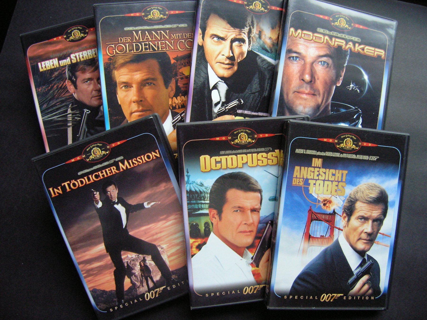 Alle DVDs: JAMES BOND MGM 007 COLLECTION ROGER MOORE EDITION – Gebraucht aus Zuzwil SG von  5