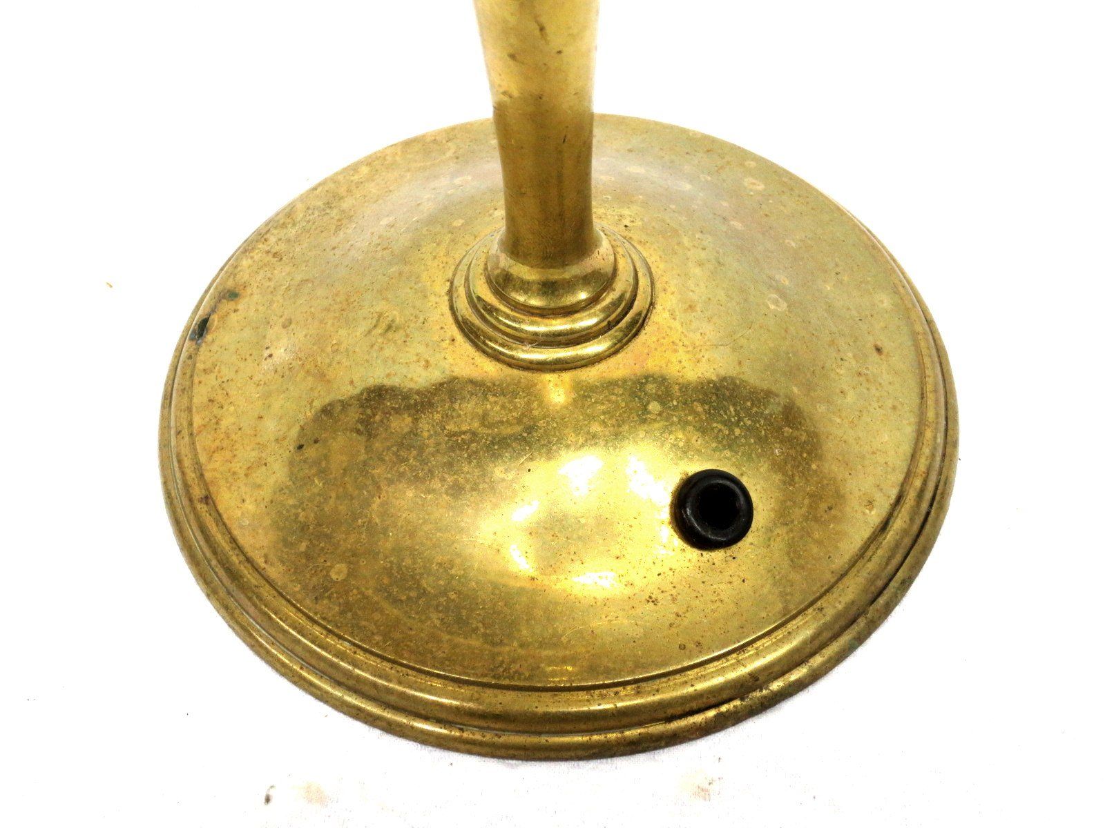 Lampade: antik Tischlampe aud Messing. Pied de lampe en laiton bronze – Usato da Noville venduto da novar 1