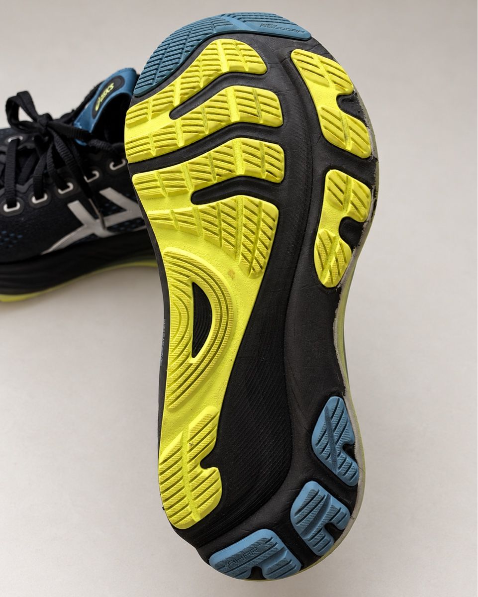 Asics Herrenschuhe: Aesics Gel Kayano 32 – Neu (gemäss Beschreibung) aus Volketswil von _MKSR_ 1