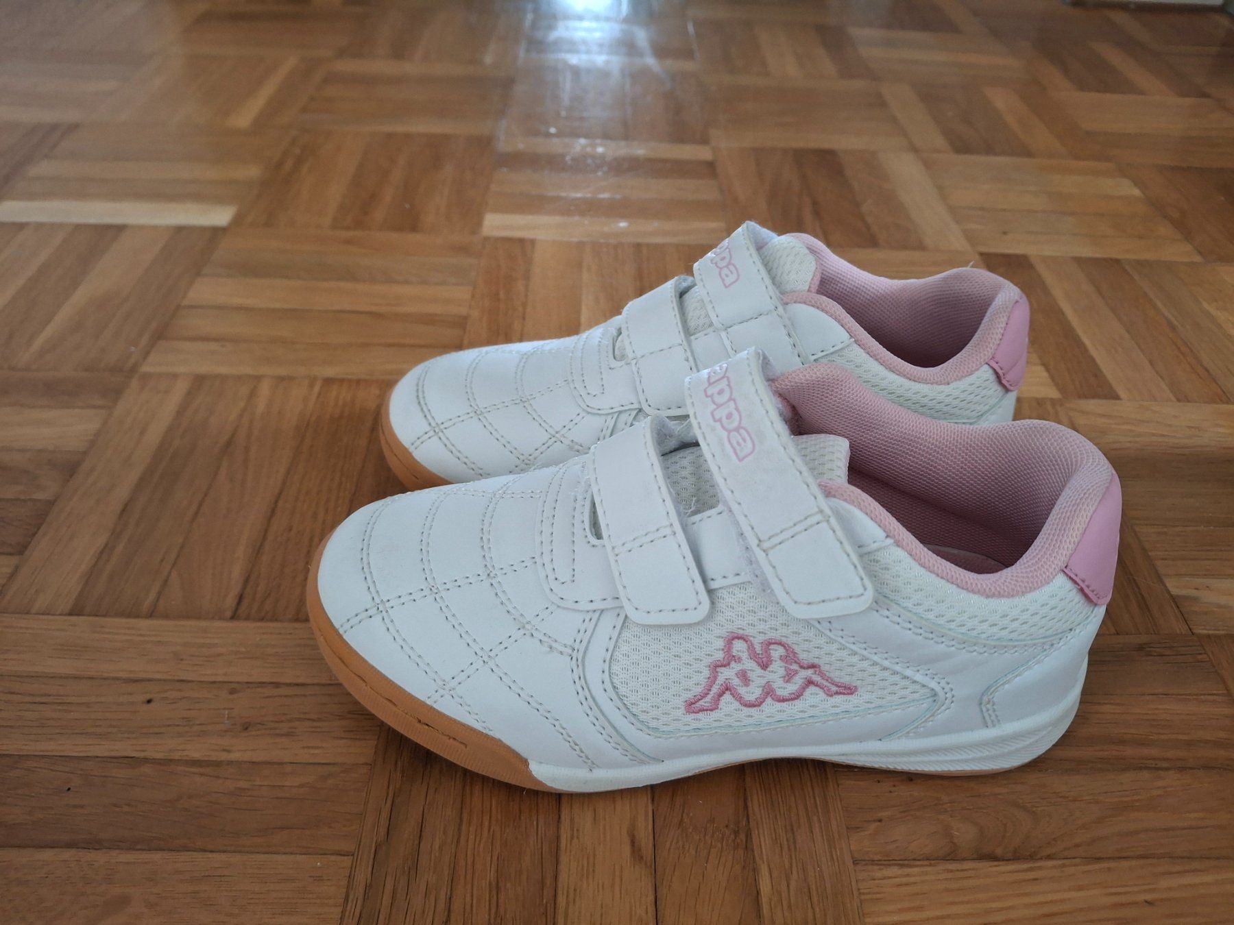 Scarpe per ragazze: Kappa mädchen hallenschuhe – Usato da Oberhofen am Thunersee venduto da katka99