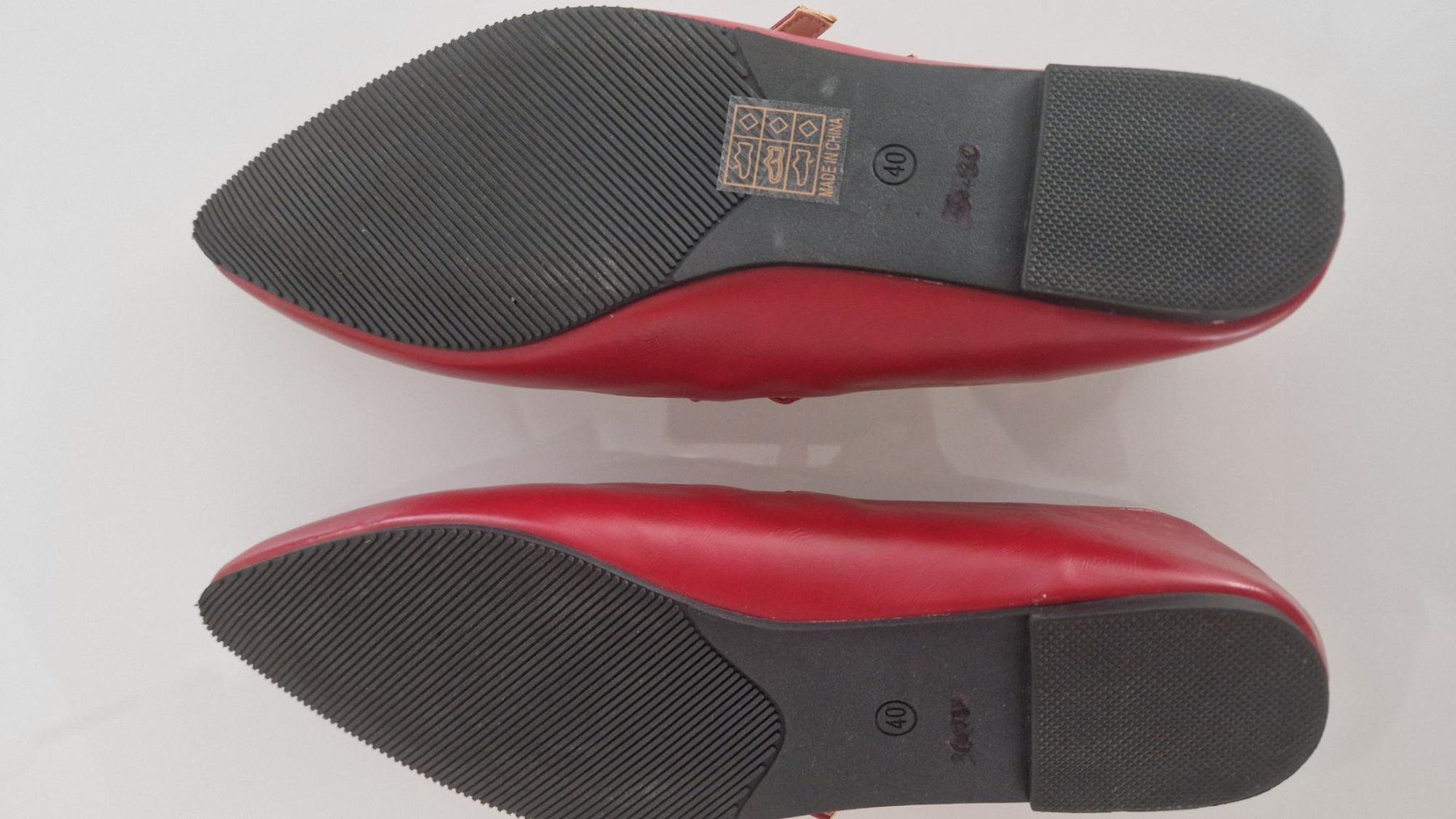 Damenschuhe: Schuhe rot, Gr.40 – Gebraucht aus Obergösgen von js9_h6hp 2